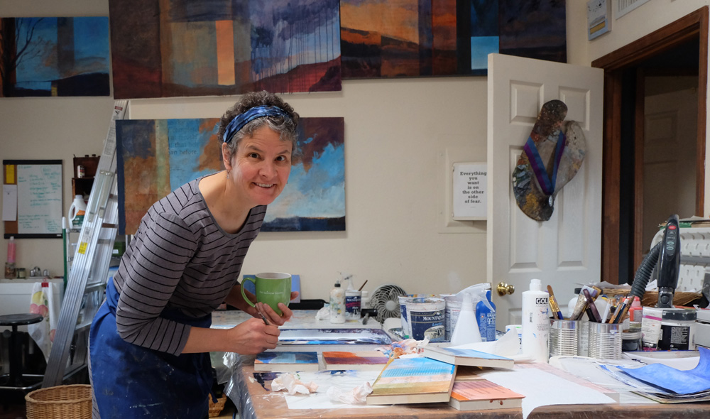 artist dawn chandler in her santa fe painting studio